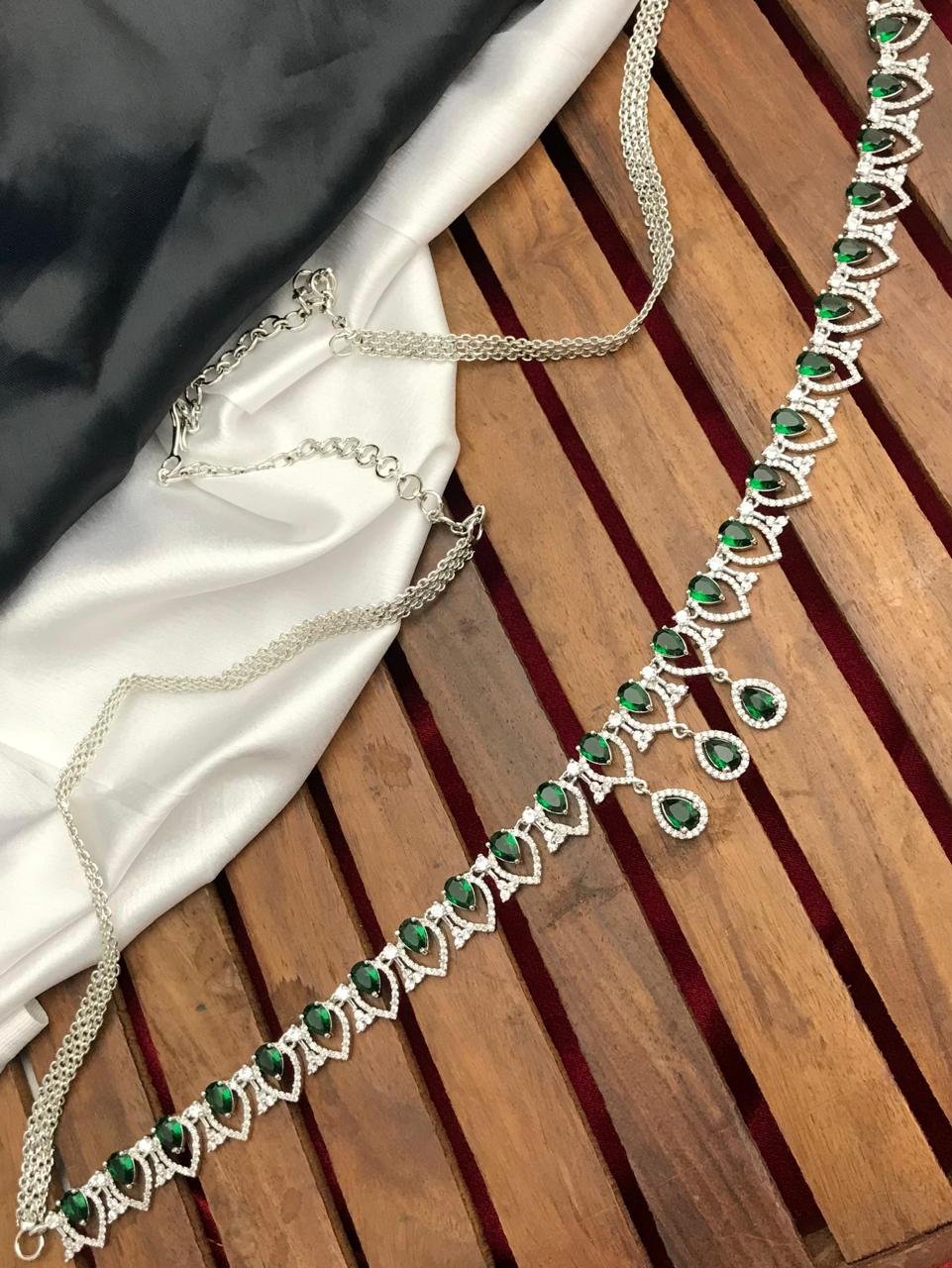 Fancy Stone Bangles D794576D