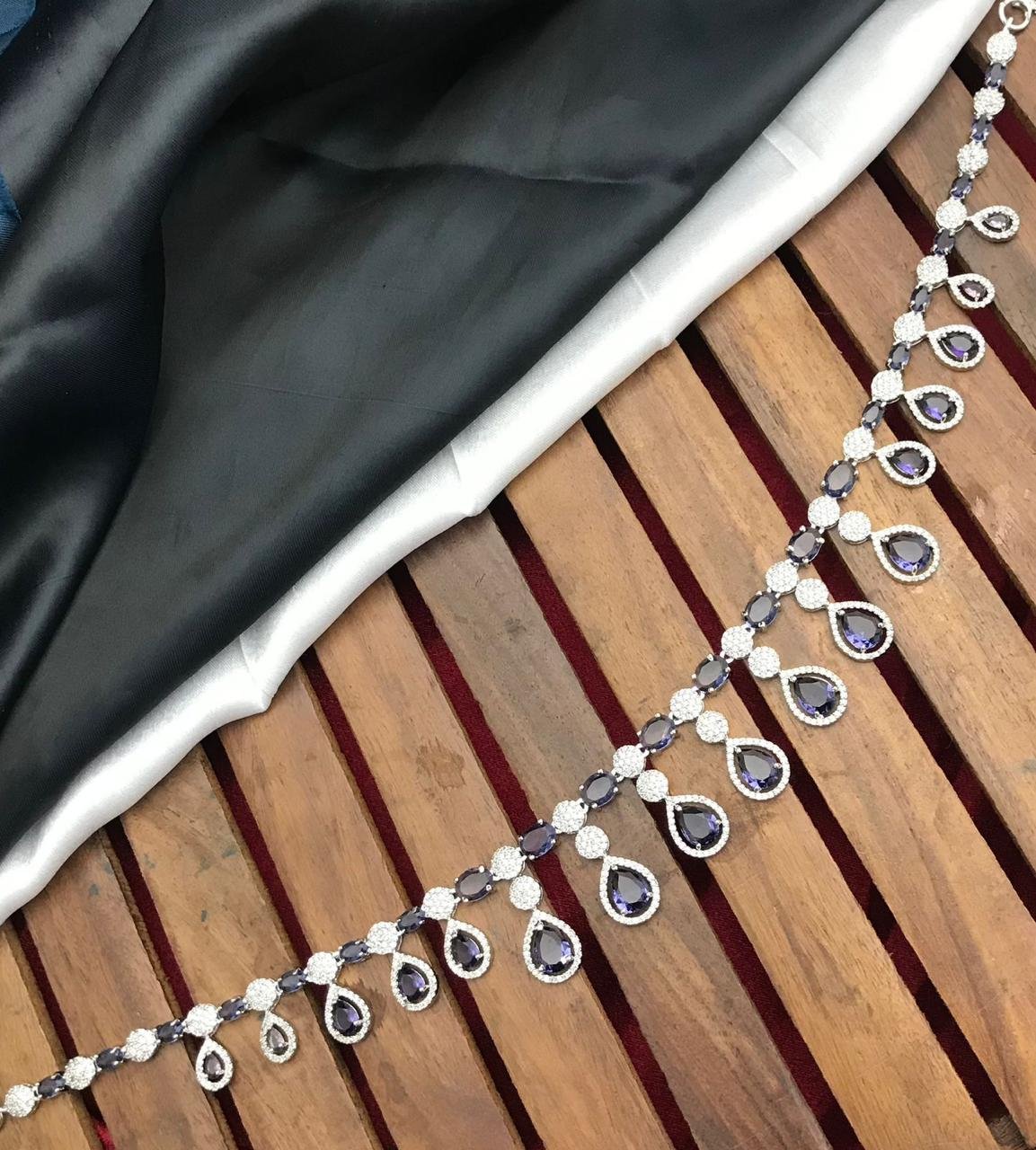 Fancy Stone Bangles D794576D