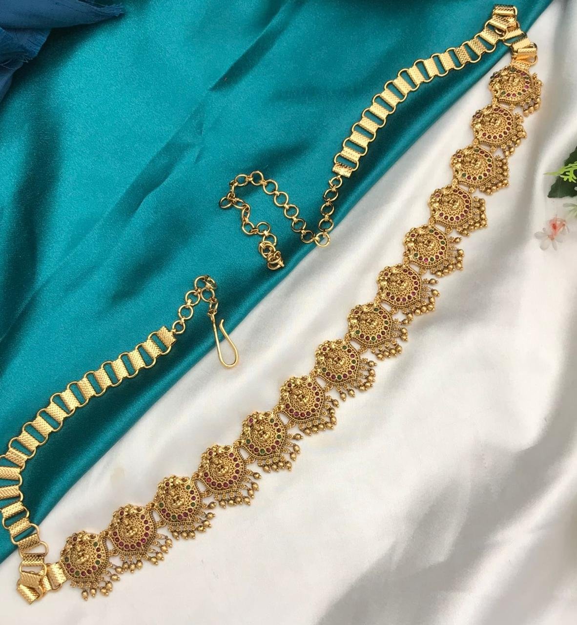 Fancy Stone Bangles D794576D