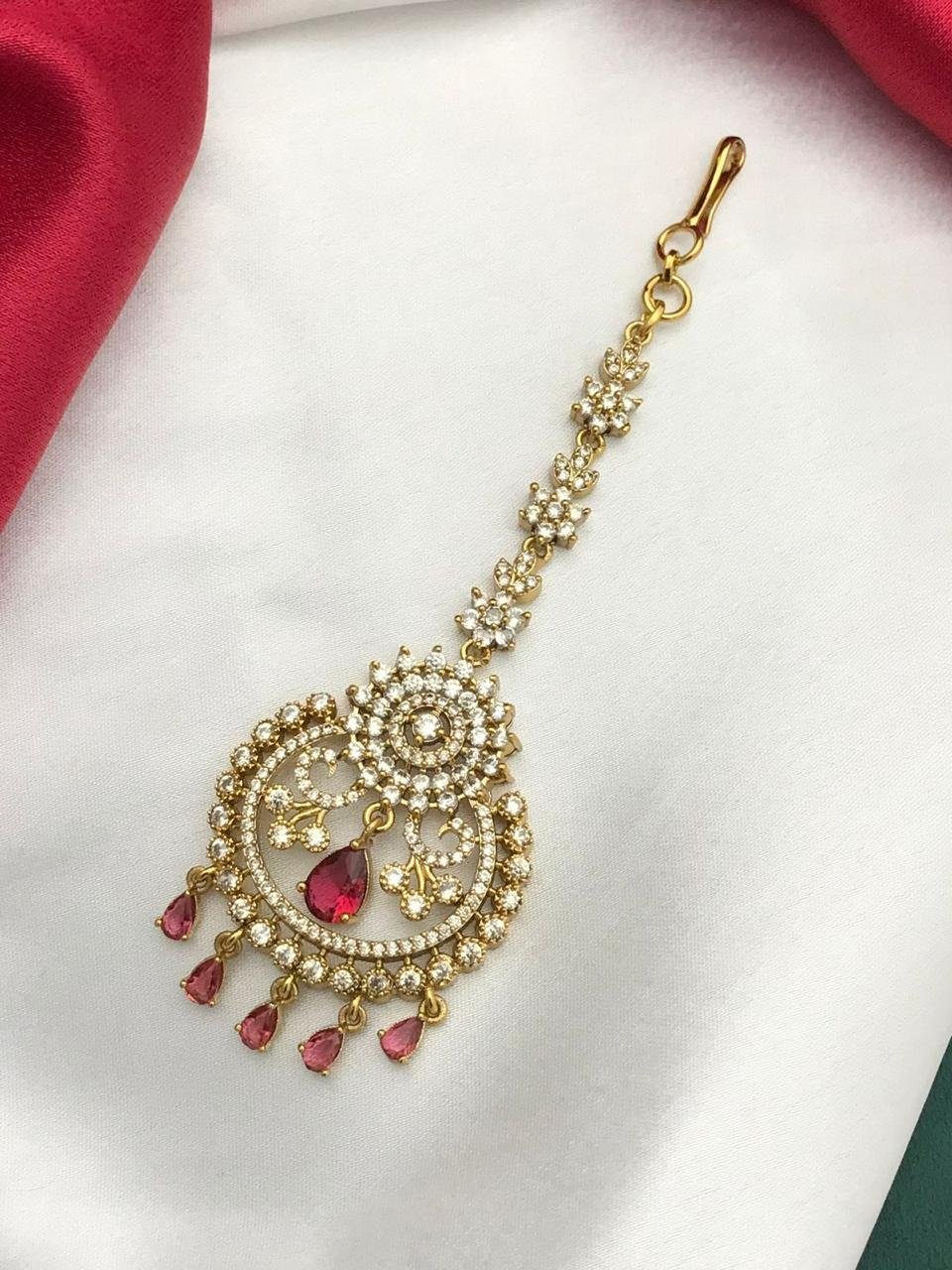 Fancy Stone Bangles D794576D